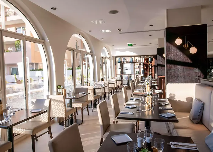 Columbus Hotel Monte-Carlo, Curio Collection By Hilton