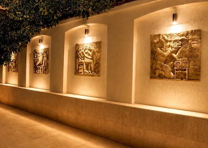 Hotel Luxor