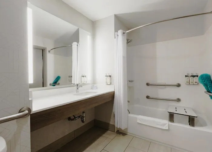 Holiday Inn Express Bothell By Ihg