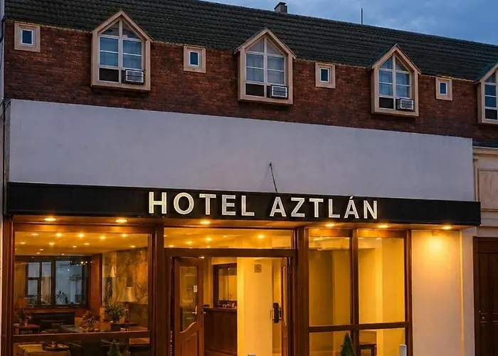Hotel Aztlan