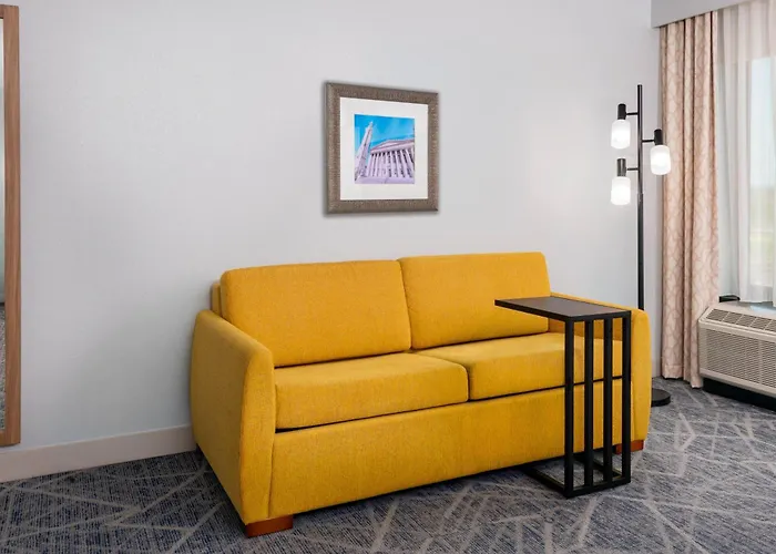 Hampton Inn & Suites Springfield Downtown