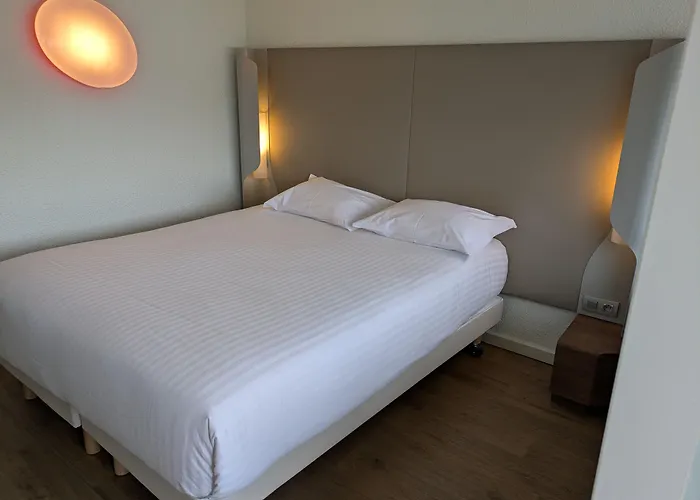 Hôtel Campanile Orléans Nord - Saran