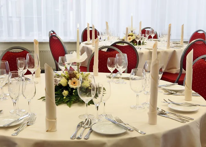 Sunday Hotel Koeln Bruehl