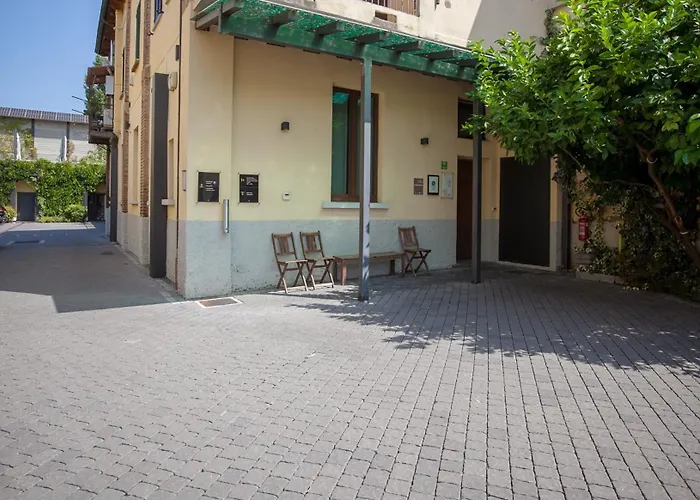 Versoverde Alzaia Naviglio Grande Milano
