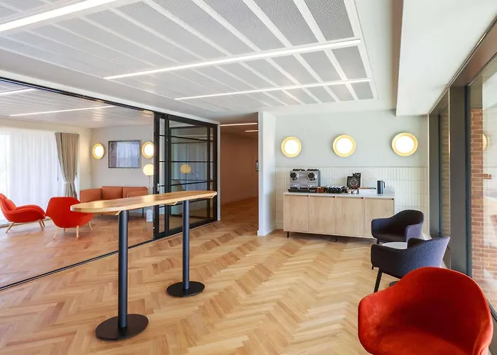Novotel Cambridge North