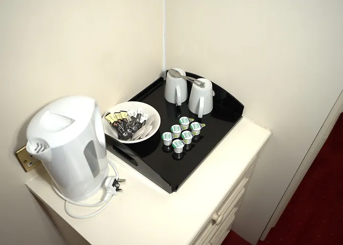 Consort Hotel, Urban Spa & Glamping Pods