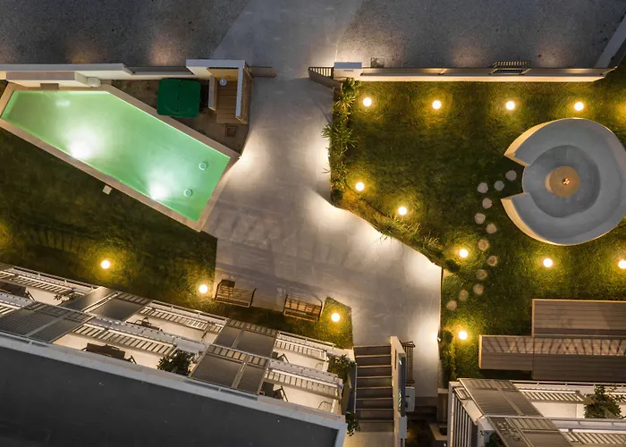 Eco Green Residences & Suites Toroni