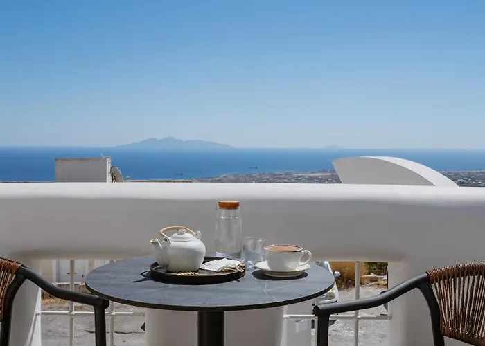 Breaq Santorini - Margarita Hotel