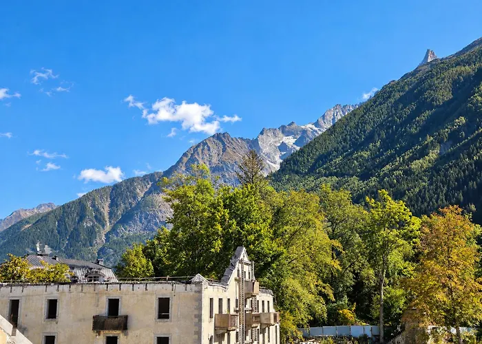 Les Gourmets - Chalet Hotel