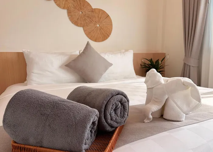 Pinky Bungalows Resort & Villa