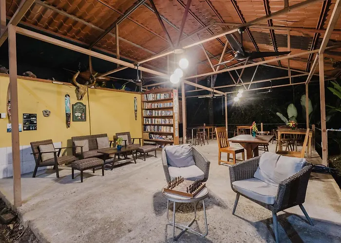 Hotel Tres Banderas