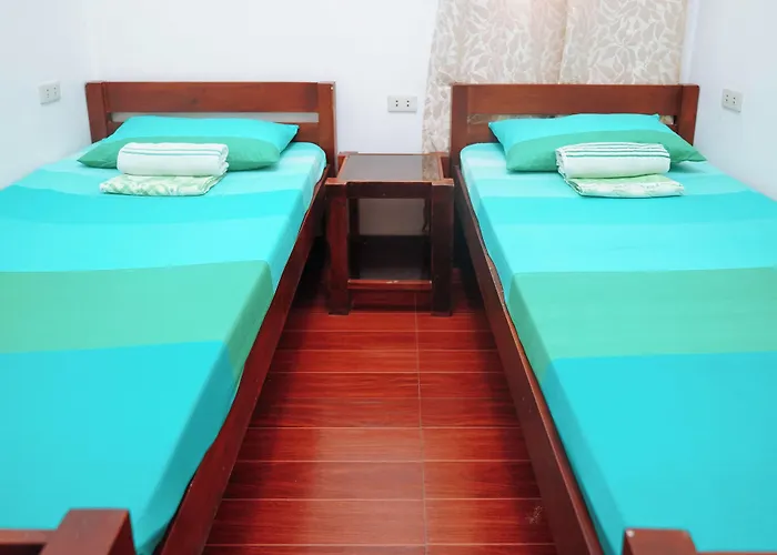 C Star Travellers Inn