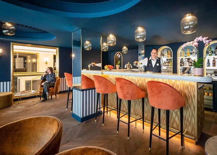 Mercure Versailles Parly 2