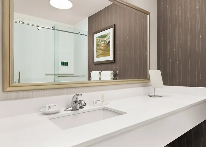 Courtyard By Marriott Palmdale Hotel