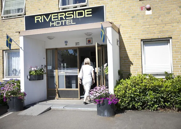 Riverside Hotel I Aengelholm