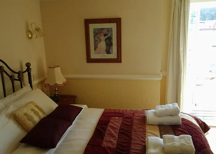 No. 9 Guest House