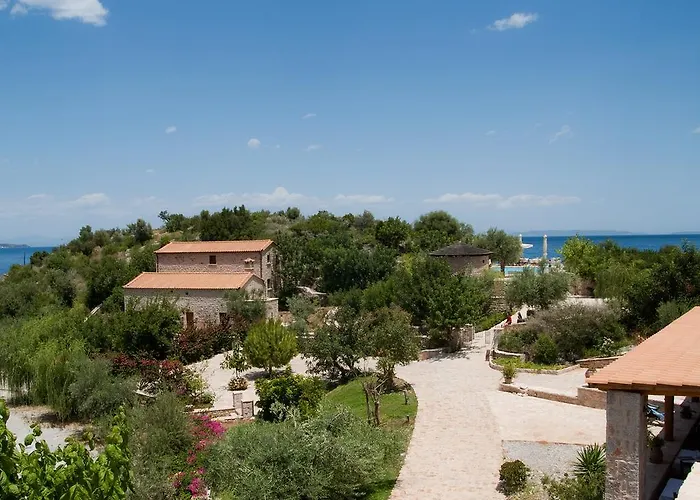 Smyros Resort