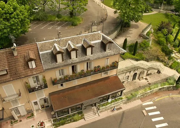Hotel De La Grotte