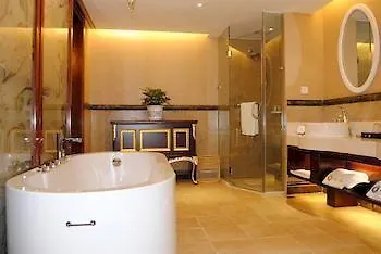 Jingcheng International Business Hotel
