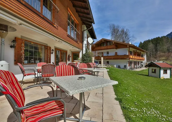 Tourist Hotel Boehm