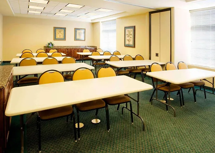 Extended Stay America Suites - Chesapeake - Greenbrier Circle
