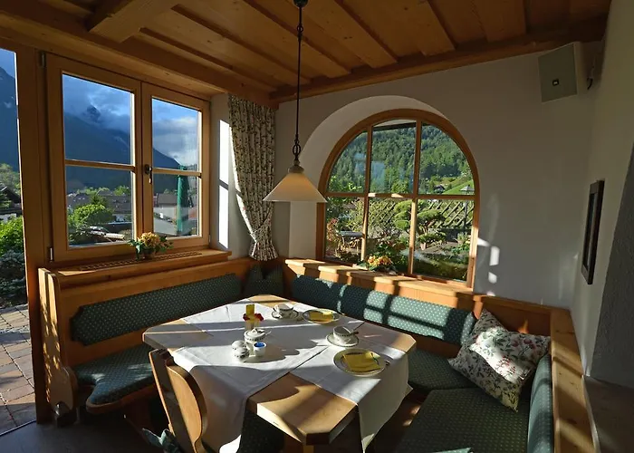 Hotel Landhaus Sonnenbichl Mittenwald