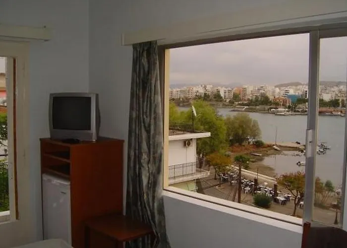 Morfeas Hotel