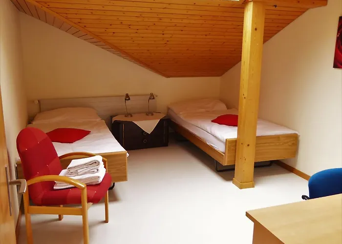 Hotel Tell And Apartments