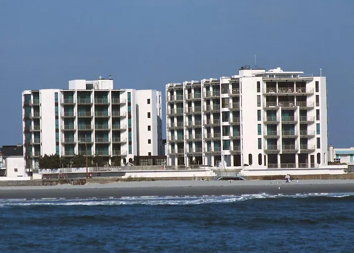 Bal Harbour Hotels