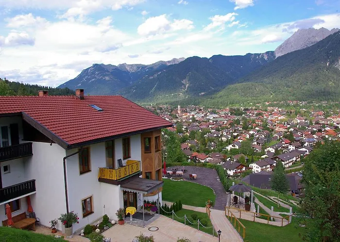 Hotel-Garni Drachenburg