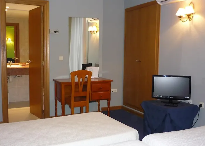 Hotel Reconquista