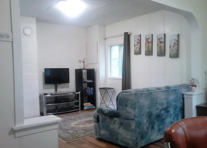 Canora Vacation Home