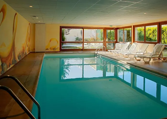 Nicey - Hotel Spa, Lounge, Coworking