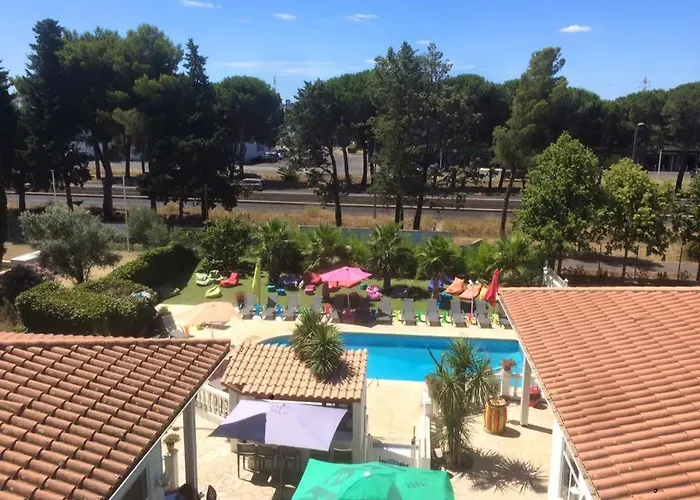 Hotel & Restaurant Le Mejean - Parc Des Expositions