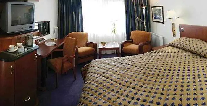 Fairgreen Hotel