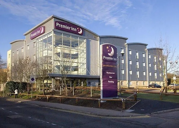 Premier Inn Watford Central