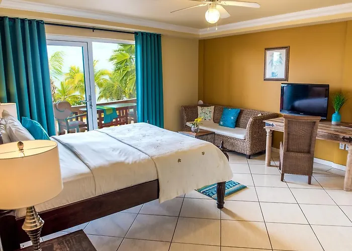 Aruba Surfside Marina