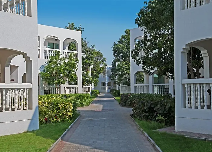 Al Nahda Resort & Spa