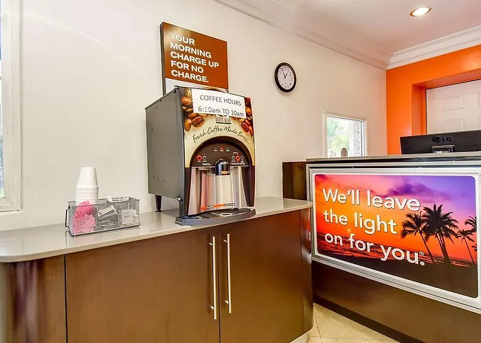 Motel 6 Garden Grove