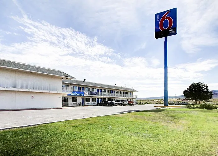 Motel 6 Wells