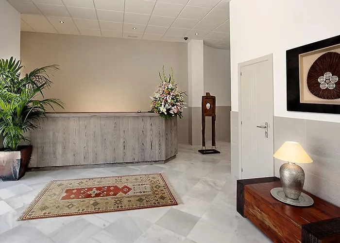 Hostal Tarifa -Recepcion abierta las 24h-