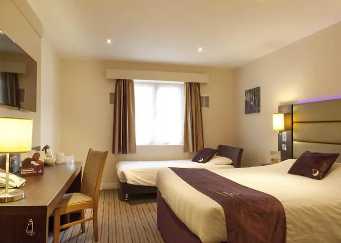 Premier Inn Basingstoke West