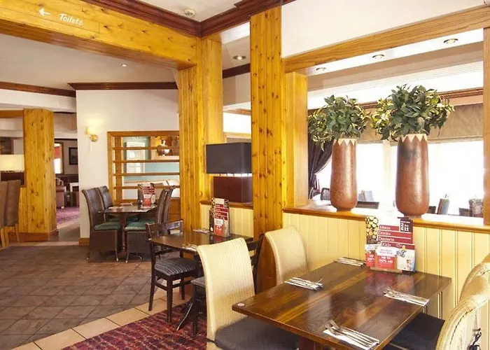 Premier Inn Huddersfield Central