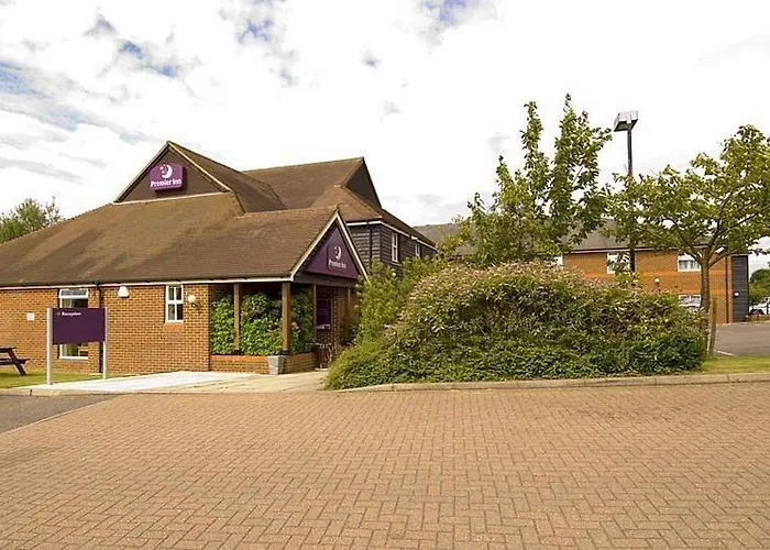 Premier Inn Ashford North