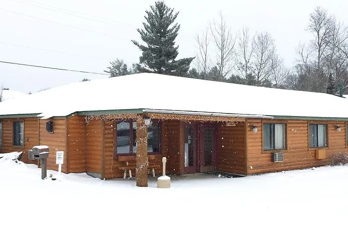 Northwoods Inn & Suites Minocqua