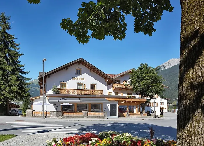 Der Gruene Baum Mountain Boutique Hotel