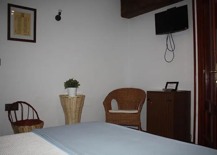 Hotel Mesón del Gallo
