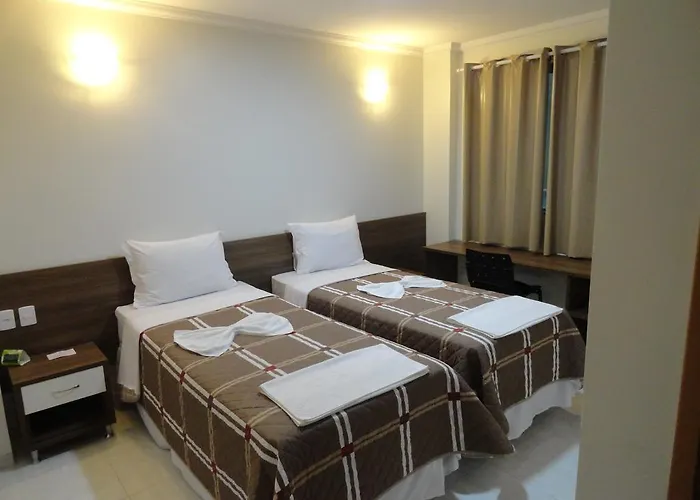 Di Napoli Plaza Hotel