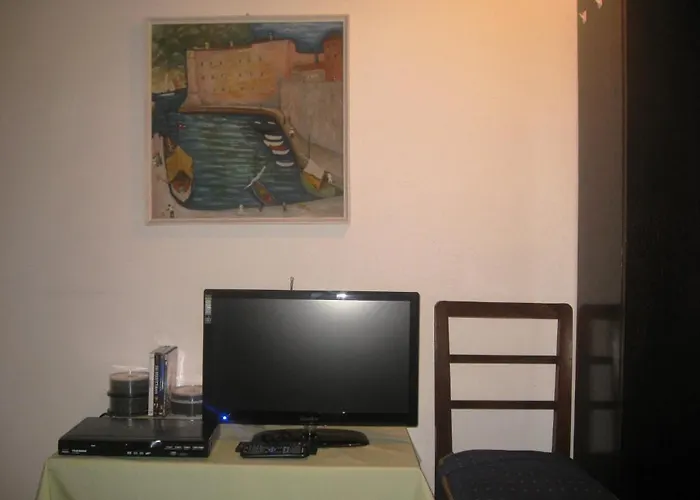 Nikolina Rooms