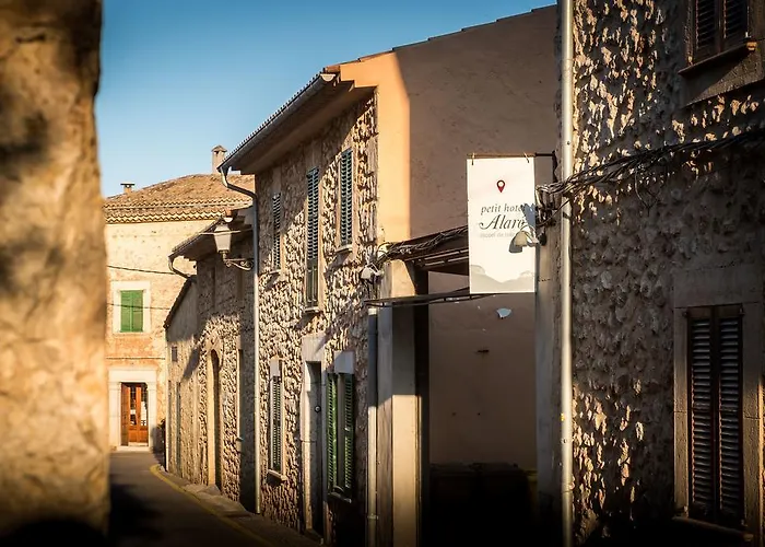 Petit Hotel Alaro